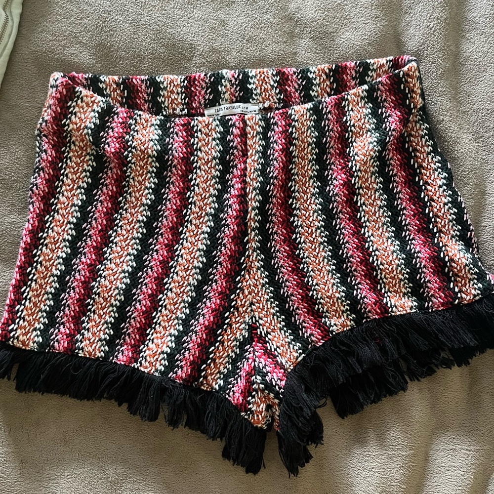 Zara high waisted stretchy shorts